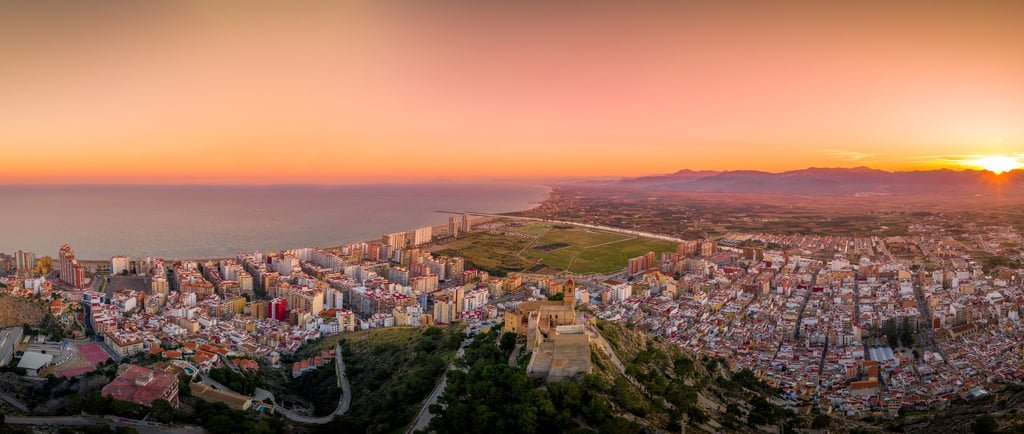 Encuentra tu apartamento en Cullera